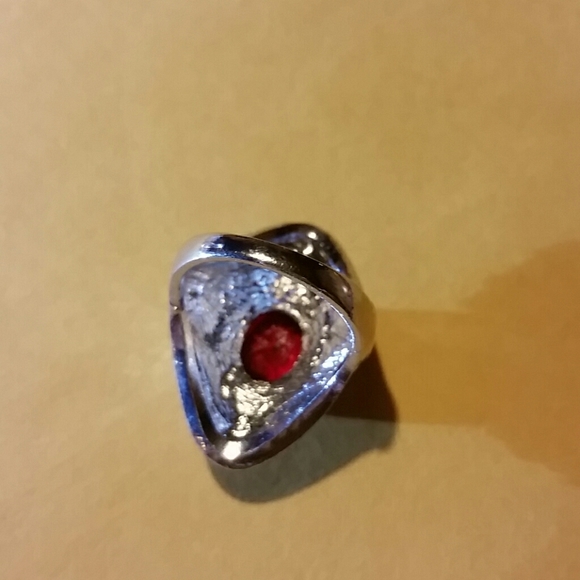 NEW RING RUBY COLOR 8 sz - Picture 4 of 4